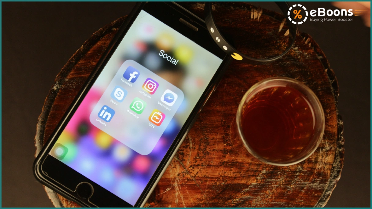 Codes promo sur les réseaux sociaux : comment suivre les bonnes pages et influenceurs pour en bénéficier